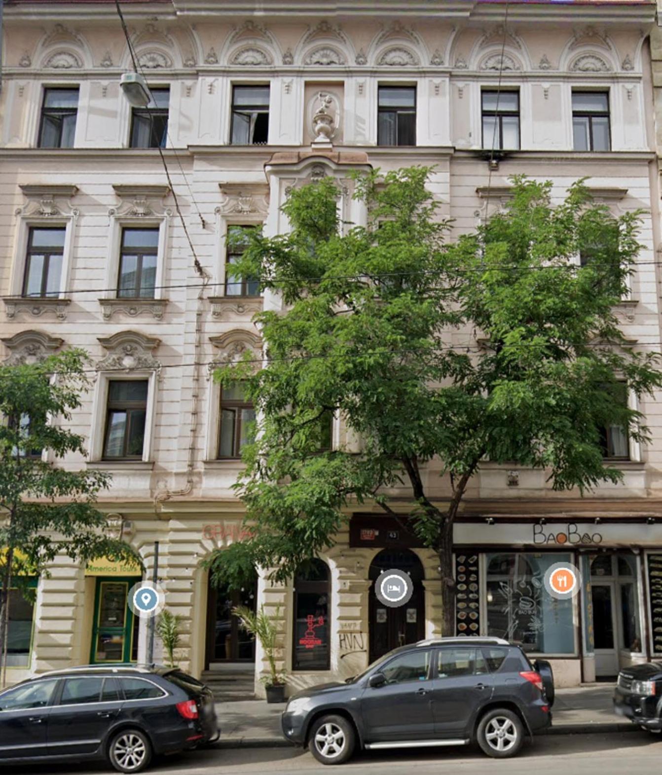 פראג Quite Loft With Balcony And 3 Air Conditioners מראה חיצוני תמונה